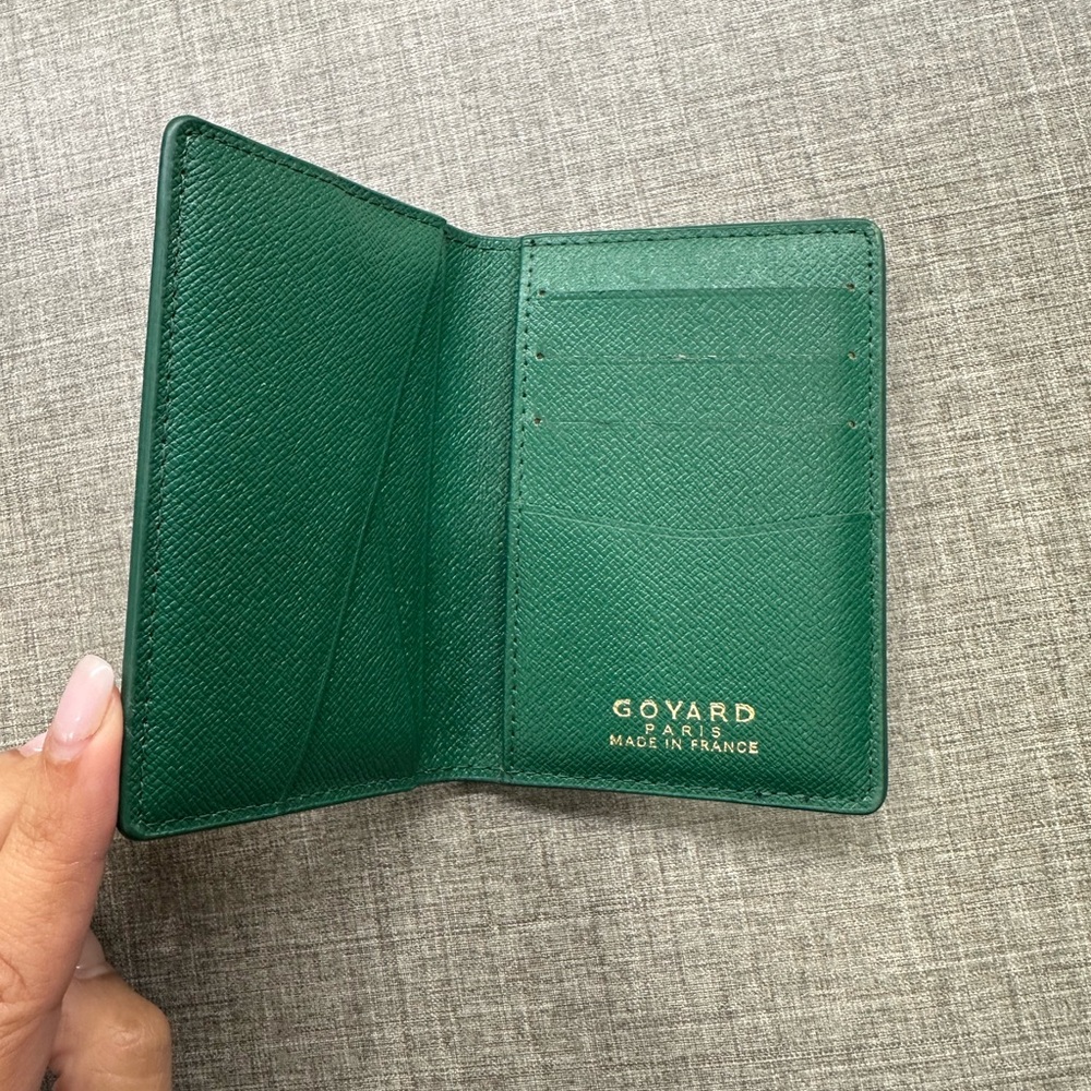 Green Patterned Wallet - Picture 2 of 3